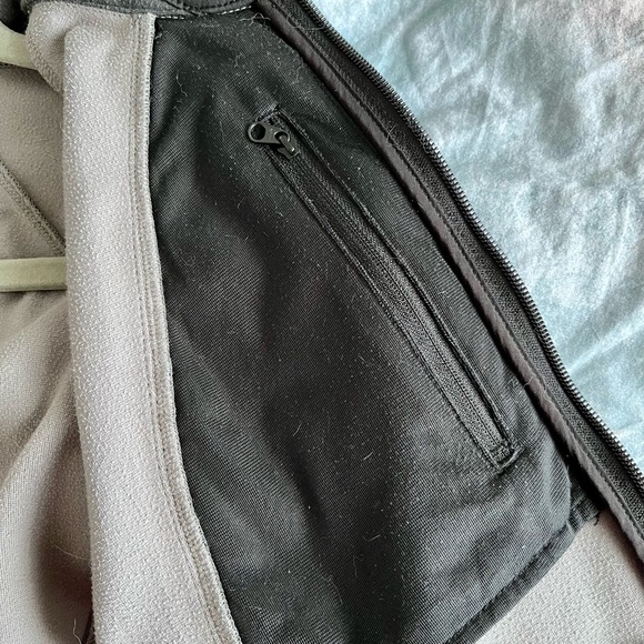 MEC Nylon Performance Shell Jacket, Black, Size Small - Picture 7 of 7